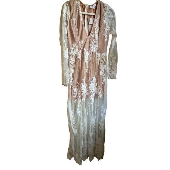 Missguided Plunge Mesh Embroidered Mesh Fishtail Dress Maxi White Nude Sheer NWT - Picture 2 of 9
